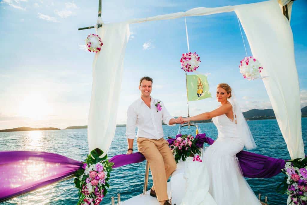 Организатор на сватби Пукет�иBespoke Опит Сватбиiences Събития Пукет; Events Phuket yacht weddings in phuket