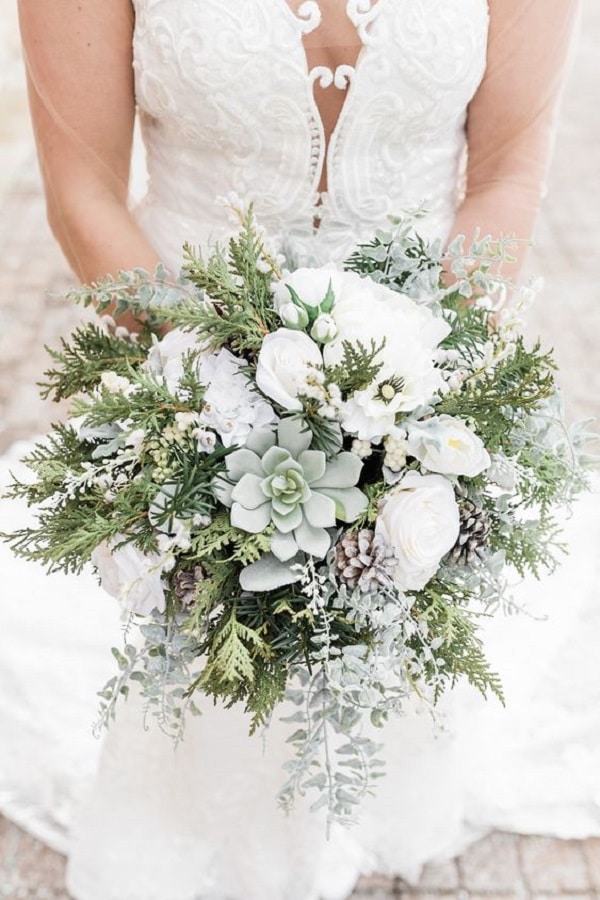 chic intimate winter wedding bouquets with succulents