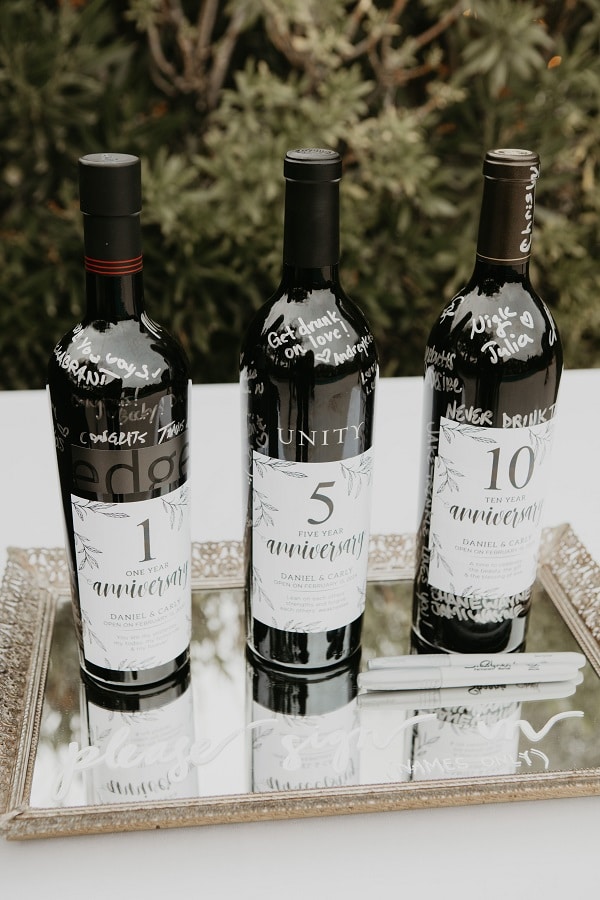 novel guest book ideas with wine bottle 
