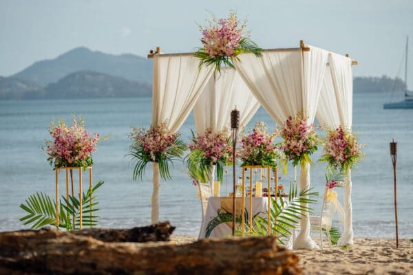 wedding planning thailand, villa wedding phuket and ko samui, beach weddings phuket, wedding planner phuket, wedding services thailand, wedding organizer phuket, wedding reception phuket, wedding ceremony thailand